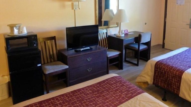 Red Roof Inn Valdosta – University