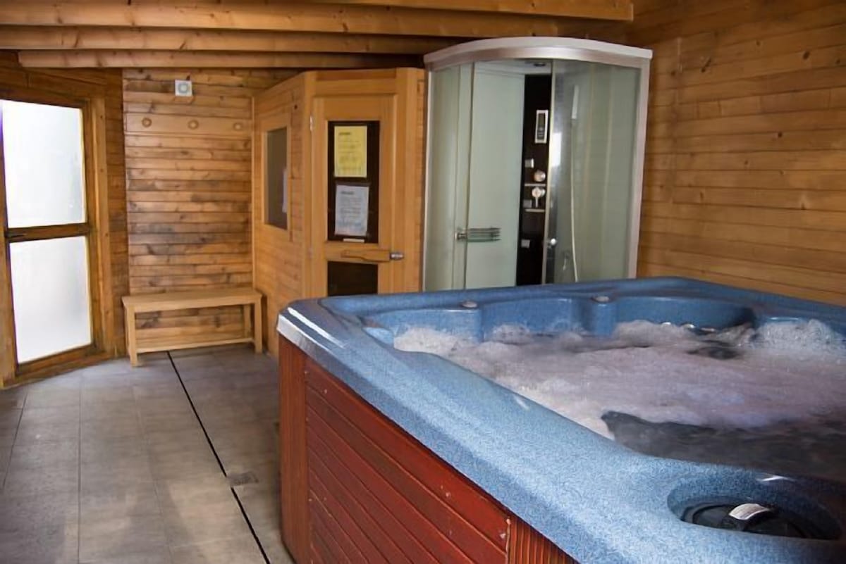 Rural house El Aral, habitación con jacuzzi privado