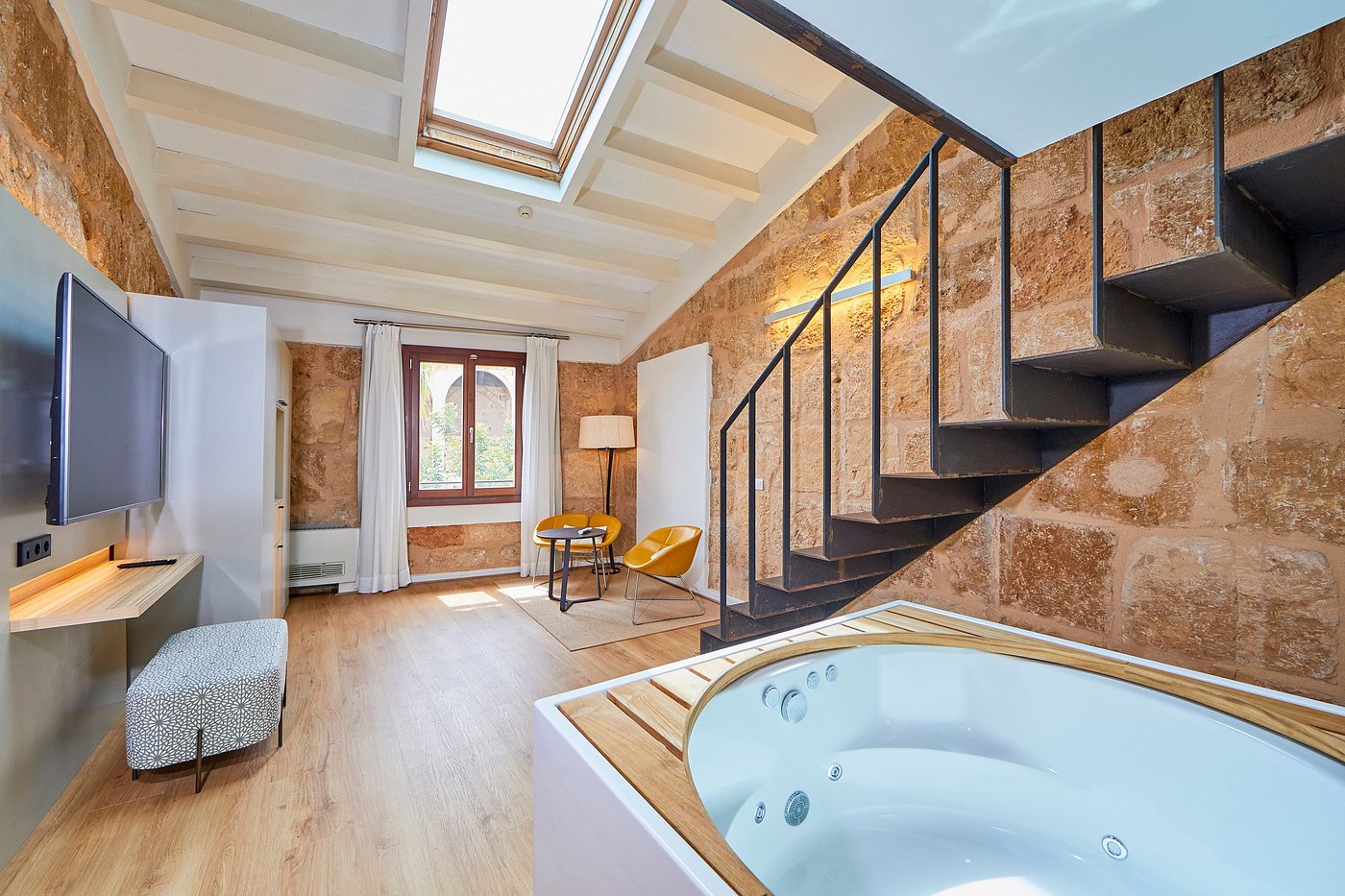 Santa Clara Urban Hotel & Spa, habitación con jacuzzi privado