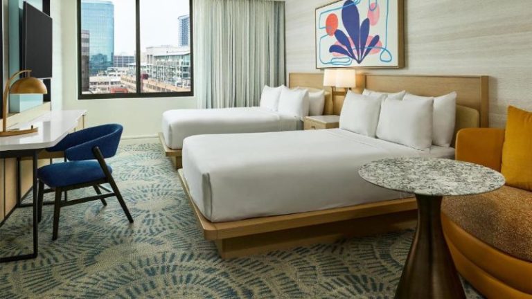 The Highland Dallas, Curio Collection by Hilton