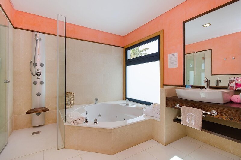 Villas Mamma MIA B, habitación con jacuzzi privado