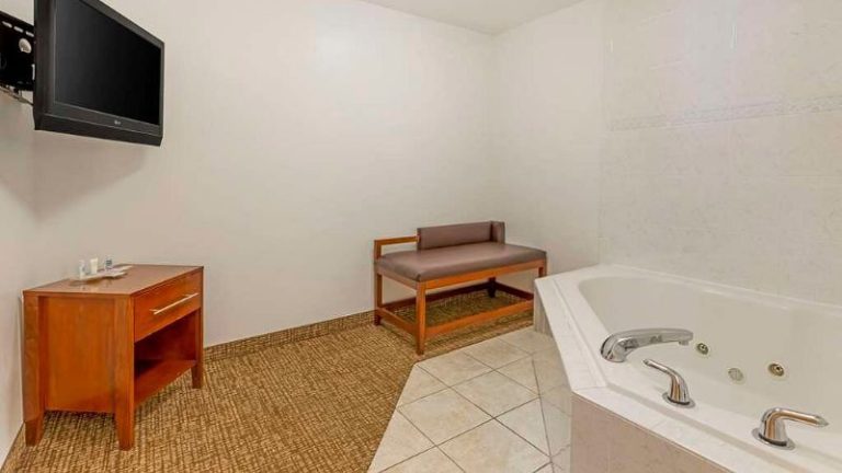 Comfort Suites Longmont