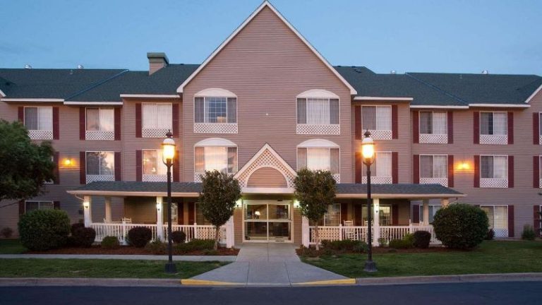 Country Inn & Suites by Radisson, Greeley, CO