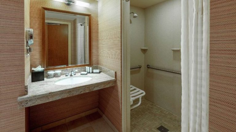 Embassy Suites By Hilton Loveland Conference Center