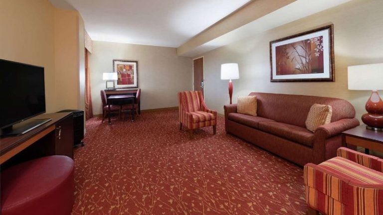 Embassy Suites By Hilton Loveland Conference Center