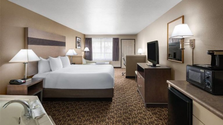Hawthorn Suites by Wyndham Napa Valley