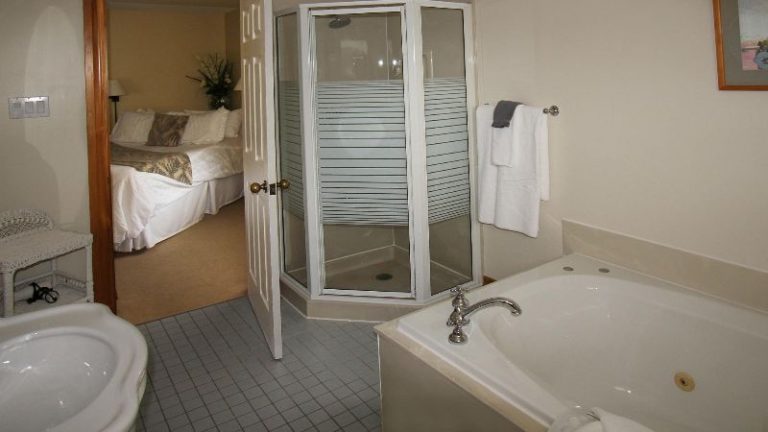 Kettle Creek Inn