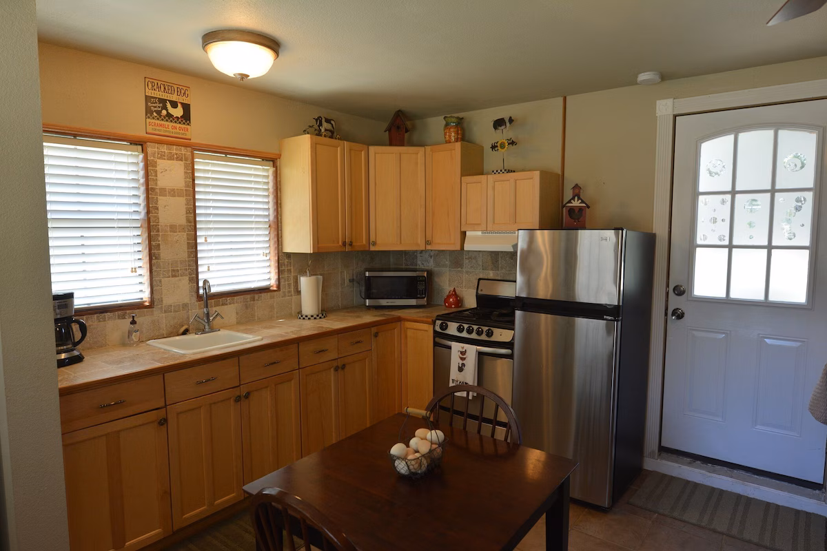 A Country Place, cabin with a private hot tub, photo 3