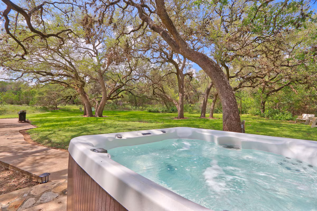 Private Oasis iN Hill County, cabin with a private hot tub, photo 1