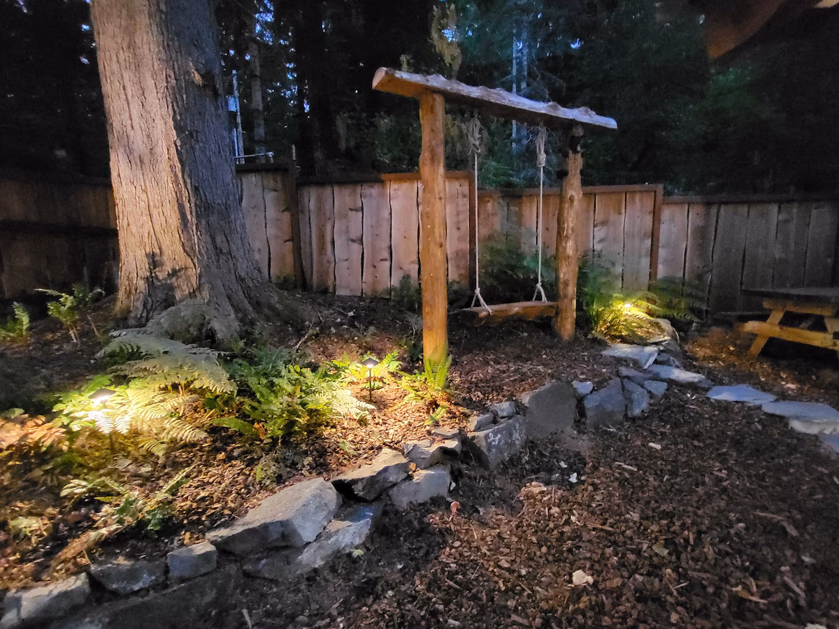 Knotty Shack Cabin, cabin with a private hot tub, photo 2