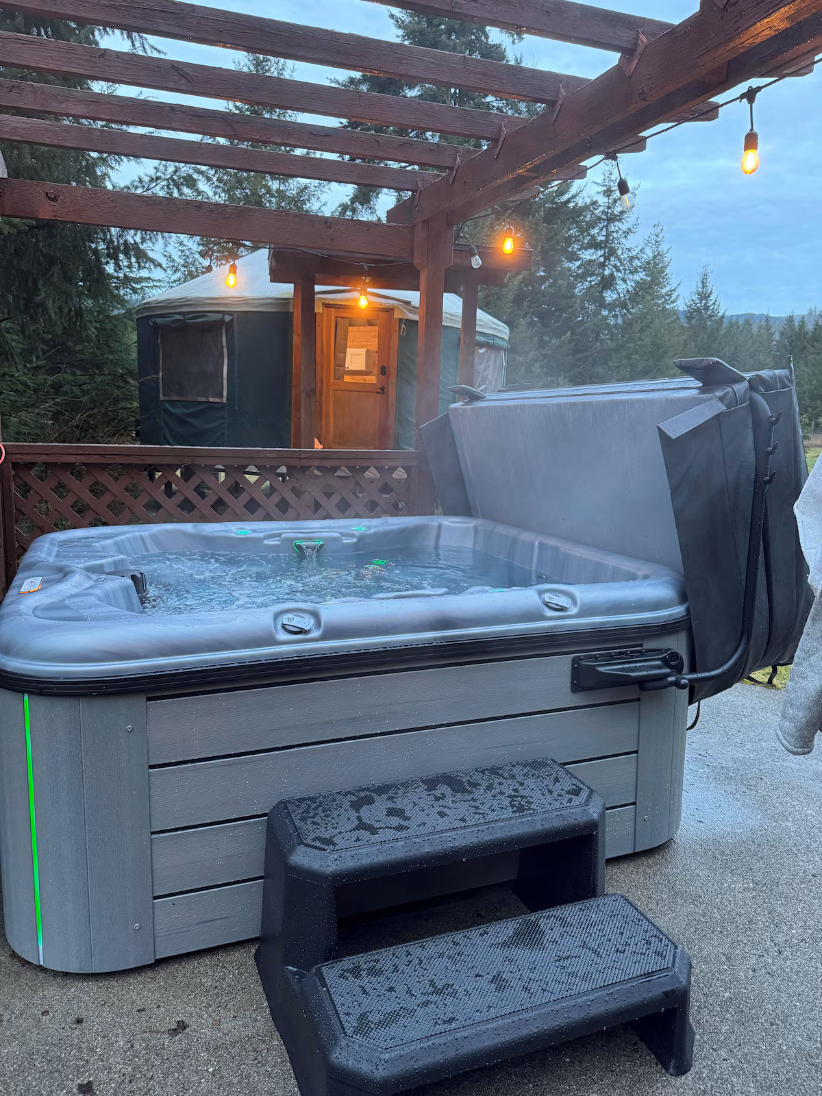 Pacific Yurt, cabin with a private hot tub, photo 1