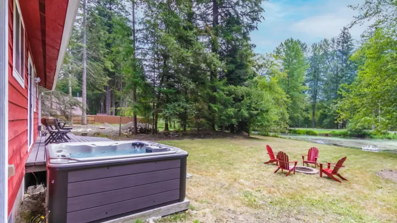 Perch – Ruby Lodge, cabin with a private hot tub, photo 1