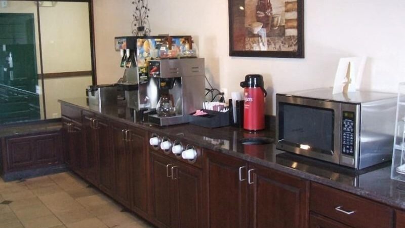 A Victory Hotel, room with private jacuzzi, photo 4