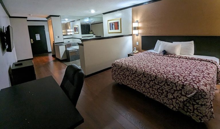Araamda Inn