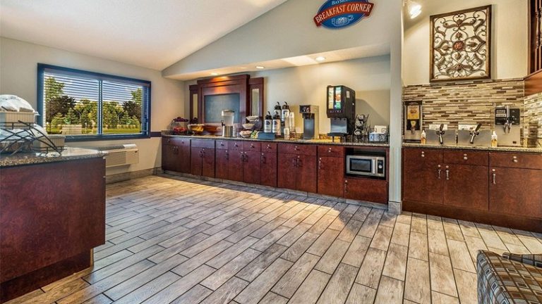 Baymont Inn & Suites Bloomington MSP Airport