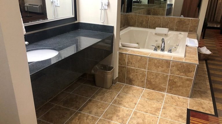 Best Western Lakewood Inn