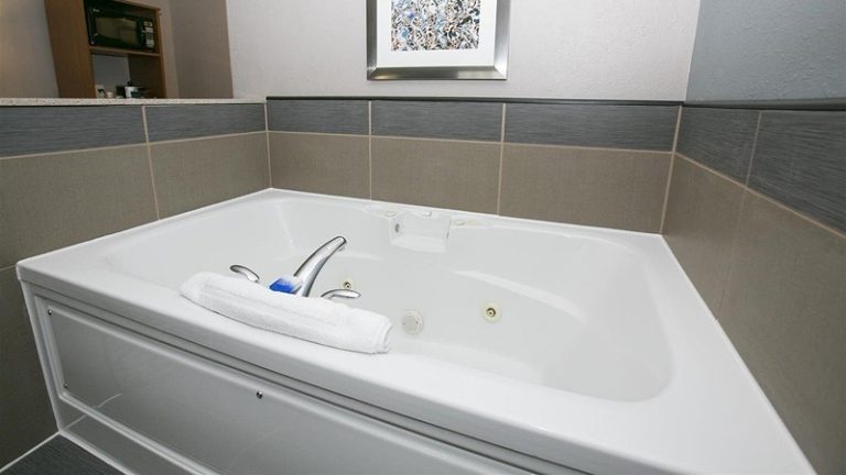 Best Western Plus Blaine at the National Sports Center