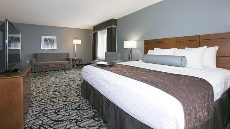 Best Western Plus Blaine at the National Sports Center