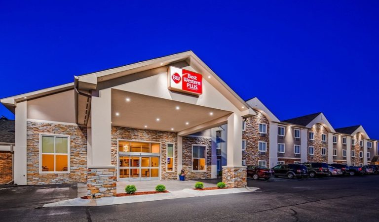 Best Western Plus Flint Airport Inn & Suites