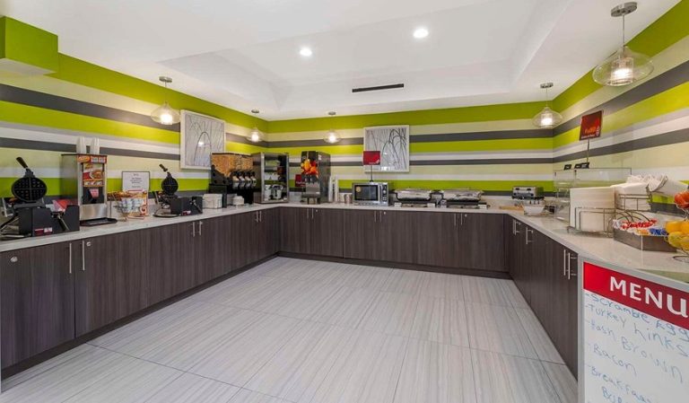 Best Western Plus Gardena Inn & Suites