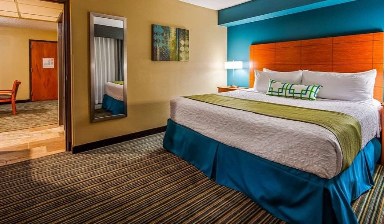 Best Western Warren Hotel