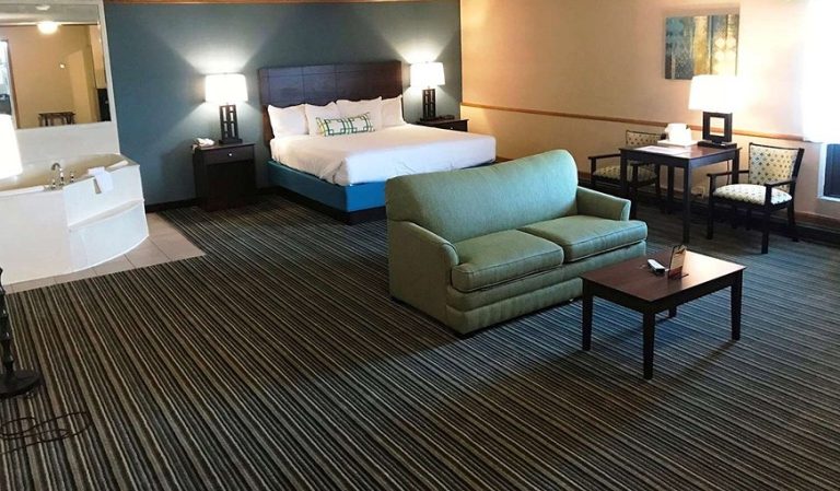 Best Western Woodhaven Inn