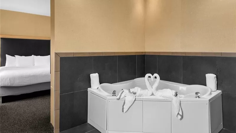 CAMBRiA hotel Columbus – Polaris5 - jacuzzi hotel room