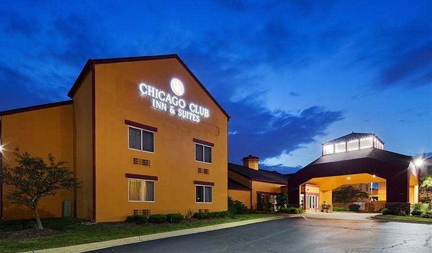 Chicago Club Inn & Suites, room with private jacuzzi, photo 1