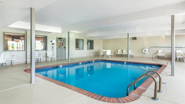 Comfort Inn & Suites St. Louis – Chesterfield