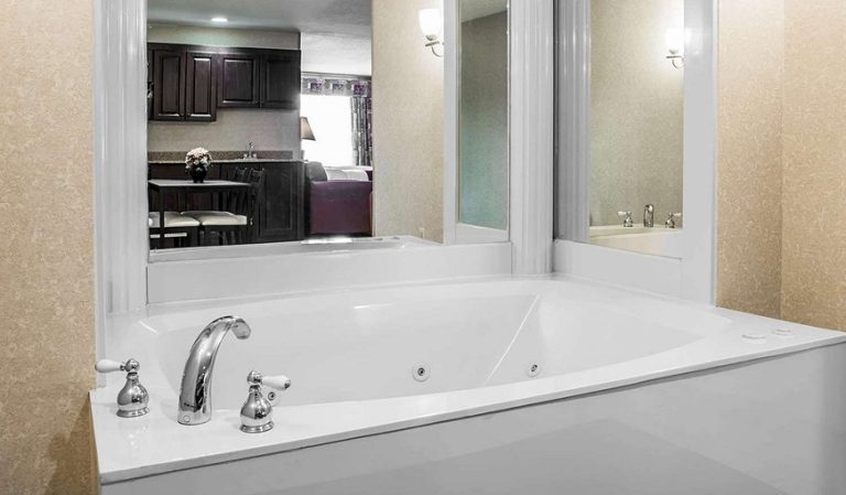 Comfort Suites Canton