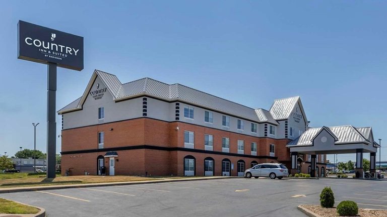 Country Inn & Suites by Radisson, St. Peters, MO