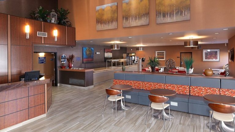 Crystal Inn Hotel & Suites Midvalley