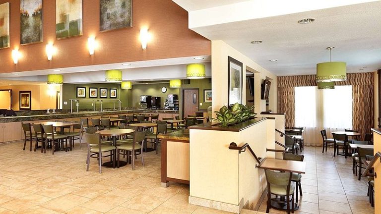 Crystal Inn Hotel & Suites