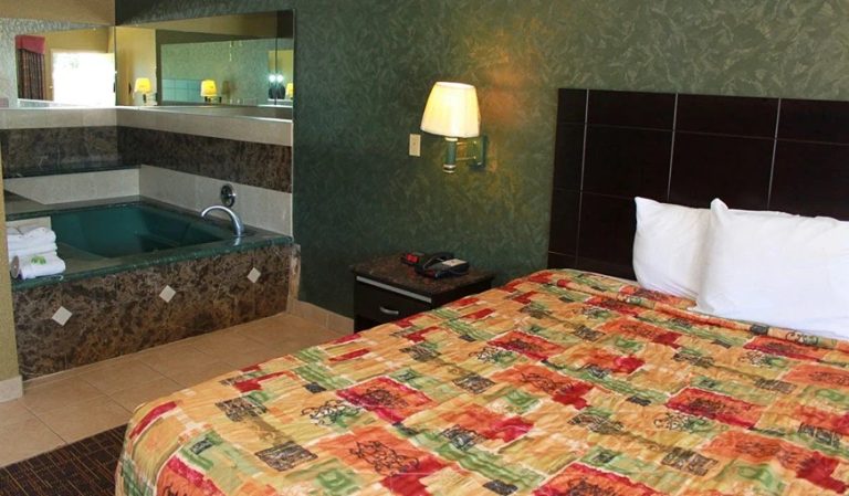 Crystal Inn Suites & Spas