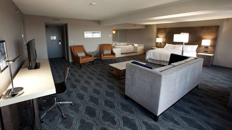 DoubleTree by Hilton Hotel Bloomington – Minneapolis South