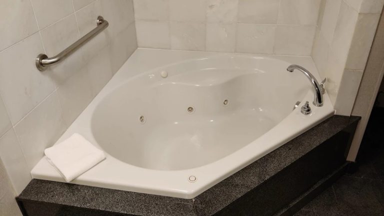 Drury Inn & Suites St. Louis Arnold