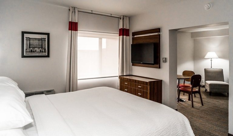 Four Points by Sheraton Detroit Novi