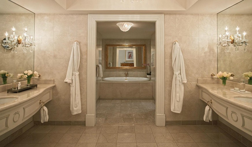 Four Seasons Hotel Atlanta, room with private jacuzzi, photo 5