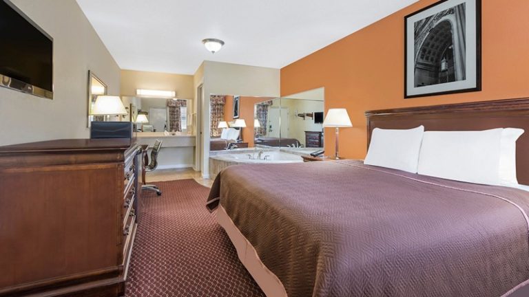 Grove City Travel Inn By Oyo Columbus South
