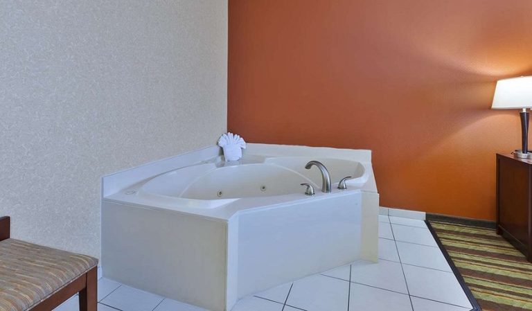 Hampton Inn Detroit/Southgate