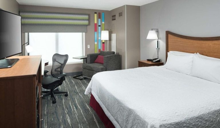 Hampton Inn & Suites Chicago-North Shore/Skokie