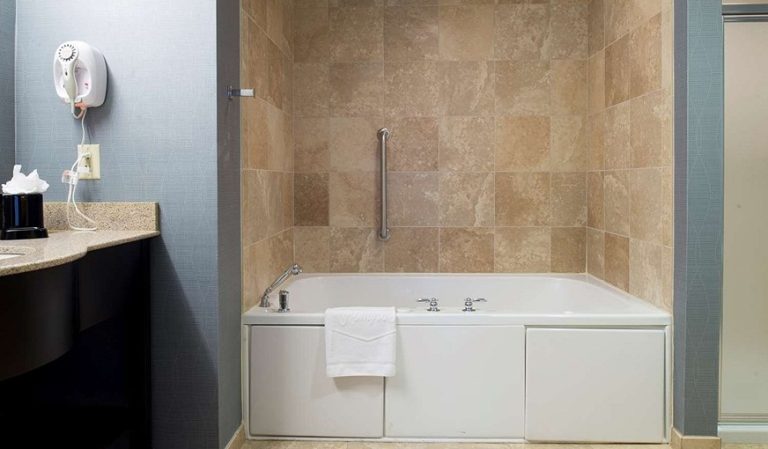 Hampton Inn & Suites Vineland