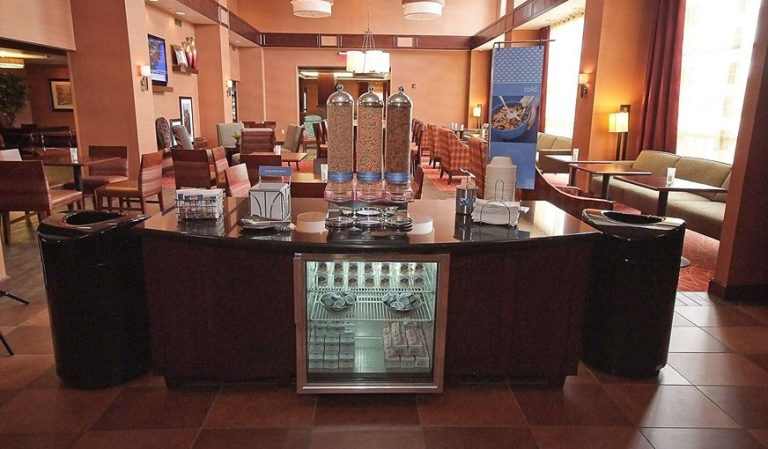 Hampton Inn & Suites Vineland