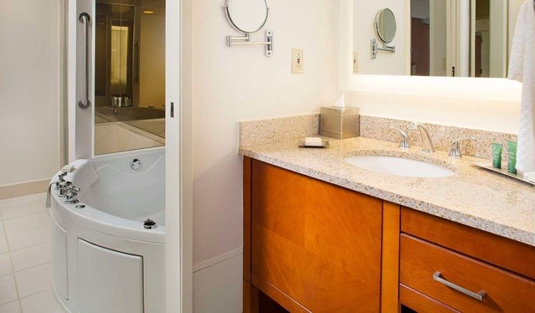 Hilton Atlanta Perimeter Suites