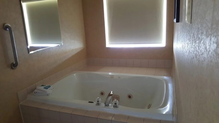 Holiday Inn Express Layton