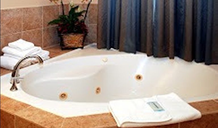 Holiday Inn Express Los Angeles Downtown West