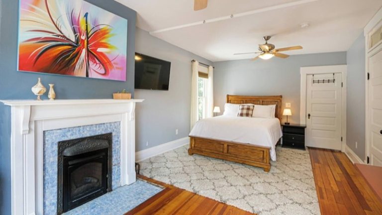 Home w/ Garage, Hot Tub, near OSU & Short North