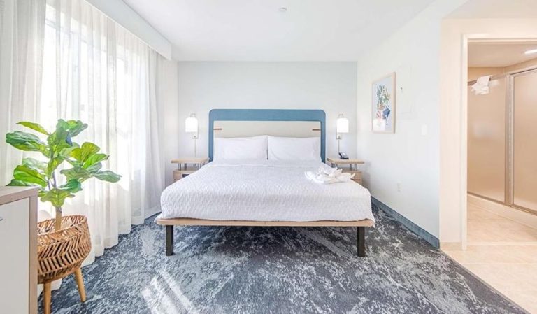 Homewood Suites by Hilton East Rutherford – Meadowlands, NJ