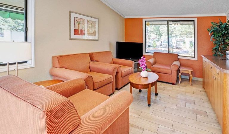 Knights Inn Sterling Heights