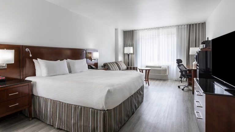 Le Nouvel Hotel